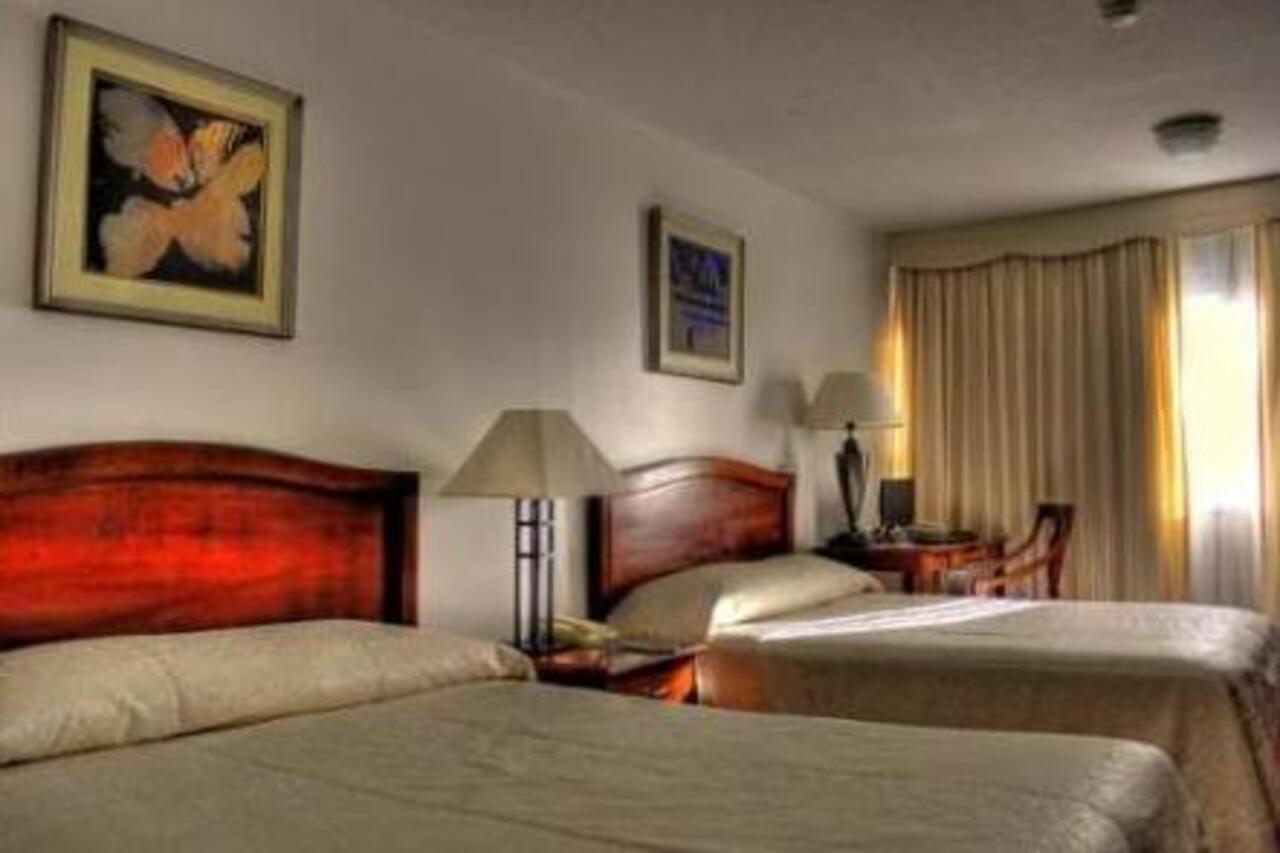 Palladium Business Hotel Montevideo Kamer foto