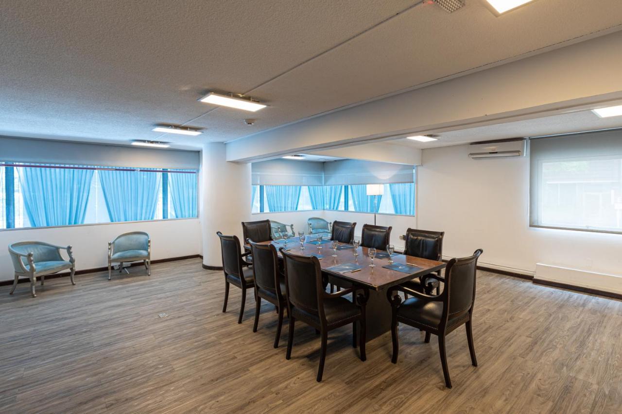 Palladium Business Hotel Montevideo Buitenkant foto